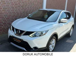 Weiß Gebraucht 2014 Nissan Qashqai Acenta+ SUV | 8.990 € (Fairer Preis)