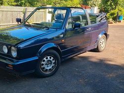 Blau Gebraucht 1993 VW Golf Cabriolet Classicline Cabrio | 4.500 €