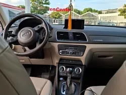 Blau Gebraucht 2012 Audi Q3 Ambiente SUV | 18.000 € (Teuer)