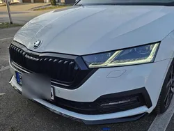 Weiß Gebraucht 2022 Skoda Octavia SportLine Kombi | 23.900 € (Guter Preis)