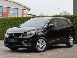 Schwarz Gebraucht 2018 Peugeot 5008 Active Van / Kleinbus | 13.400 € (Fairer Preis)