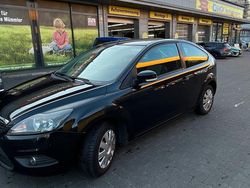 Schwarz Gebraucht 2009 Ford Focus Style Limousine | 2.200 € (Guter Preis)