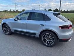 Silber Gebraucht 2016 Porsche Macan S SUV | 39.900 € (Fairer Preis)