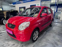 Rot Gebraucht 2010 Kia Picanto Attract Kleinwagen | 3.990 € (Teuer)