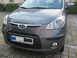 Grau Gebraucht 2009 Hyundai i10 Kleinwagen | 3.400 € (Etwas zu teuer)