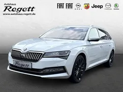 Weiss Gebraucht 2024 Skoda Superb LAURIN & KLEMENT Kombi | 38.990 €