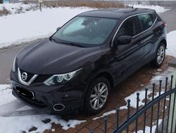 Violet Gebraucht 2016 Nissan Qashqai N-Connecta SUV | 11.200 € (Fairer Preis)