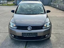 Braun Gebraucht 2013 VW Golf VII Limousine | 7.750 € (Superpreis)