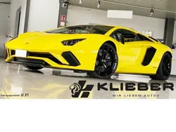 Gelb (giallo spica) Gebraucht 2017 Lamborghini Aventador Coupé | 305.000 €