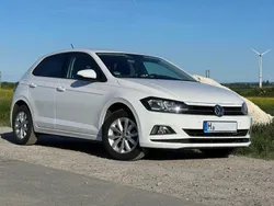 Weiß Gebraucht 2018 VW Polo Highline Kleinwagen | 12.100 € (Fairer Preis)