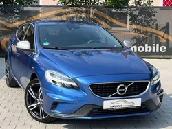 Blau Gebraucht 2017 Volvo V40 R-Design Kombi | 14.999 € (Fairer Preis)