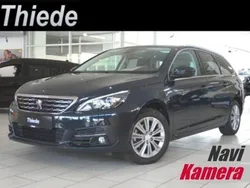 Grau Gebraucht 2020 Peugeot 308 Allure Kombi | 12.100 € (Guter Preis)