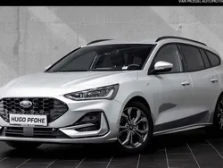 Silber Gebraucht 2023 Ford Focus ST-Line X Kombi | 21.850 € (Guter Preis)