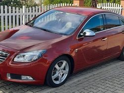 Rot Gebraucht 2009 Opel Insignia Cosmo Limousine | 6.990 € (Fairer Preis)