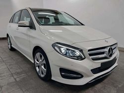 Weiß Gebraucht 2015 Mercedes B180 Urban Van / Kleinbus | 14.570 € (Fairer Preis)