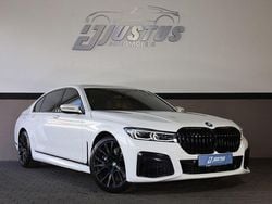 Weiß Gebraucht 2021 BMW 750L Performance Limousine | 45.400 €