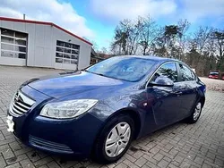 Grau Gebraucht 2009 Opel Insignia Limousine | 3.500 €