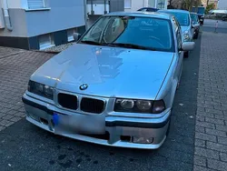 Silber Gebraucht 2000 BMW 316 Kleinwagen | 2.300 € (Etwas zu teuer)
