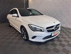 Weiß Gebraucht 2018 Mercedes CLA220 Shooting Brake Urban Kombi | 20.950 € (Fairer Preis)