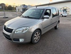 Grau Gebraucht 2008 Skoda Roomster Kombi | 1.990 € (Guter Preis)