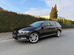 Schwarz Gebraucht 2015 VW Passat Highline Kombi | 11.450 € (Fairer Preis)