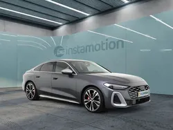 Grau Gebraucht 2024 Audi S5 Sport Limousine | 77.990 € (Etwas zu teuer)