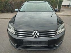 Schwarz Gebraucht 2011 VW Passat Trendline Kombi | 5.490 € (Guter Preis)