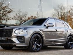 Grau Gebraucht 2022 Bentley Bentayga SUV | 169.888 € (Teuer)