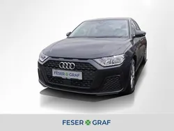 Manhattangrau metallic Gebraucht 2024 Audi A1 Sportback Comfort Kleinwagen | 21.740 € (Superpreis)