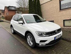 Weiß Gebraucht 2016 VW Tiguan Highline SUV | 12.150 € (Superpreis)