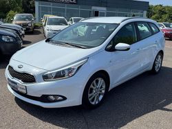 Weiß Gebraucht 2013 Kia Ceed Sportswagon Edition 7 Kombi | 7.299 € (Fairer Preis)