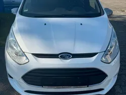 Weiß Gebraucht 2013 Ford B-MAX Van / Kleinbus | 2.990 € (Superpreis)