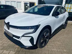 Arktis weiß Gebraucht 2023 Renault Mégane Equilibre | 35.950 € (Fairer Preis)