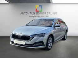 Brilliantsilber met (silber) (silber) Gebraucht 2022 Skoda Octavia Style Kombi | 28.470 € (Etwas zu teuer)