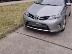 Silber Gebraucht 2013 Toyota Auris Life Limousine | 10.000 € (Guter Preis)