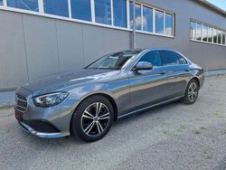 Grau Gebraucht 2021 Mercedes E220 Limousine | 39.580 € (Etwas zu teuer)