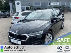 Blackmagic perleffekt Gebraucht 2021 Skoda Octavia Kombi | 22.470 € (Guter Preis)