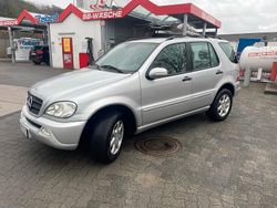 Silber Gebraucht 2004 Mercedes ML270 SUV | 6.450 €