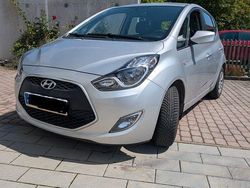 Silber Gebraucht 2015 Hyundai ix20 Life Van / Kleinbus | 7.500 € (Fairer Preis)