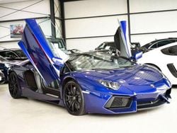 Violett Gebraucht 2017 Lamborghini Aventador Cabrio | 349.899 €