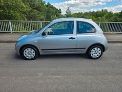 Silber Gebraucht 2004 Nissan Micra Acenta Kleinwagen | 2.499 € (Fairer Preis)