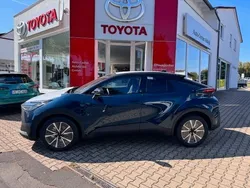 Schwarz Neu 2024 Toyota C-HR Team SUV | 36.990 € (Fairer Preis)