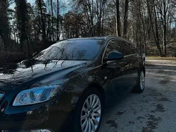 Schwarz Gebraucht 2012 Opel Insignia Kombi | 5.999 € (Etwas zu teuer)