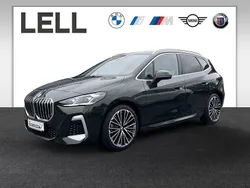 Grün Gebraucht 2023 BMW 218 Active Tourer M Sport Van / Kleinbus | 29.950 € (Fairer Preis)