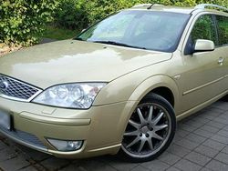 Gold Gebraucht 2006 Ford Mondeo Ghia Kombi | 1.599 € (Teuer)