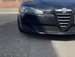 Schwarz Gebraucht 2005 Alfa Romeo 147 Impression Kleinwagen | 2.700 €