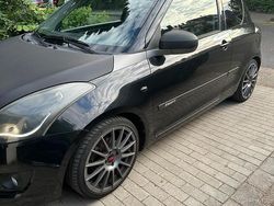 Schwarz Gebraucht 2012 Suzuki Swift Kleinwagen | 4.800 € (Fairer Preis)