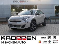 Rot Neu 2025 Fiat 600 Limousine | 28.990 € (Teuer)