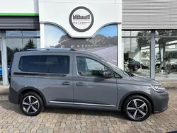 Grau Gebraucht 2023 VW Caddy PanAmericana Van / Kleinbus | 30.999 € (Teuer)