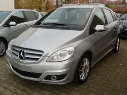 Silber Gebraucht 2008 Mercedes B170 Van / Kleinbus | 9.990 € (Teuer)